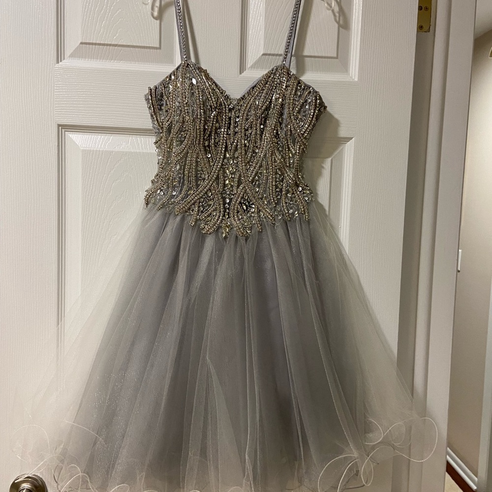 Designer prom/ homecoming/cocktail dress silver - Picture 2 of 6